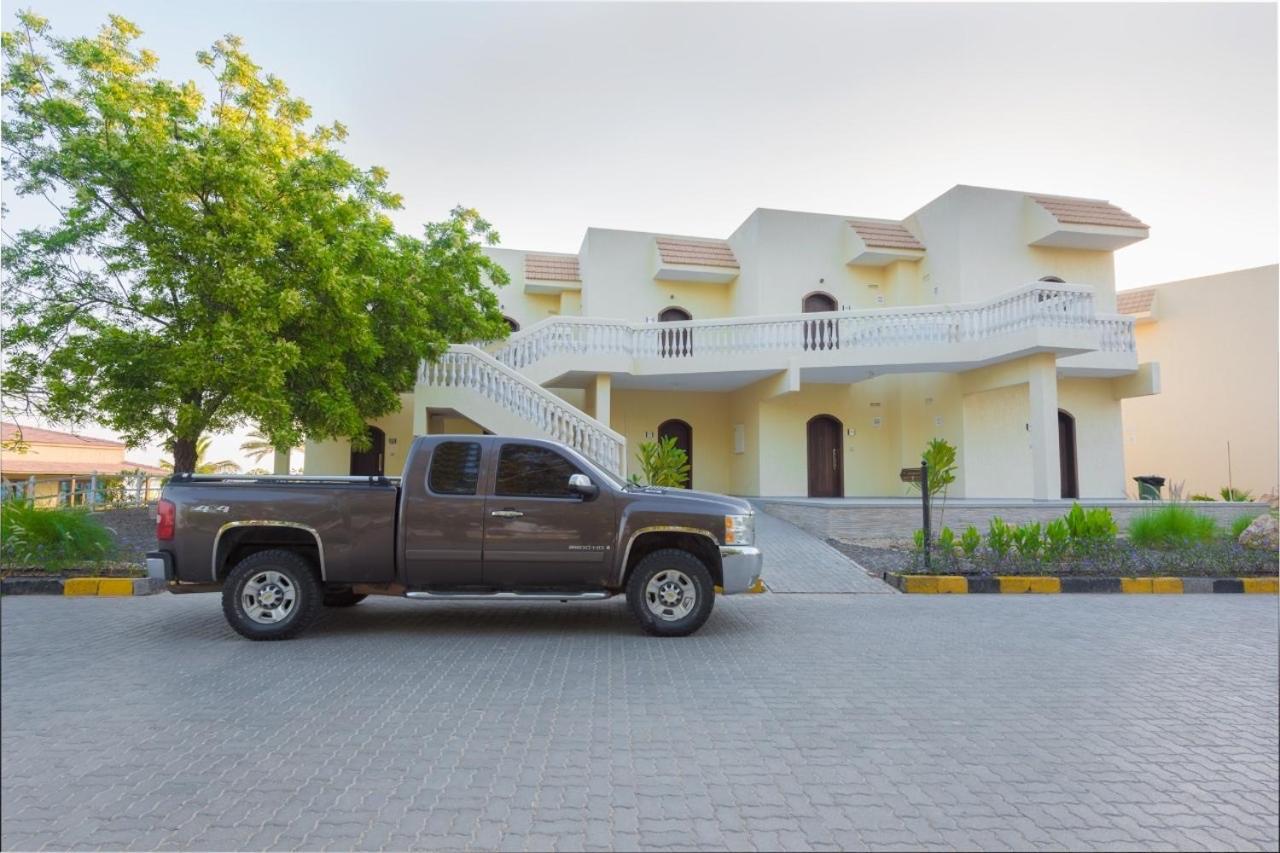 Barracuda Resort Umm al-Quwain Exterior foto